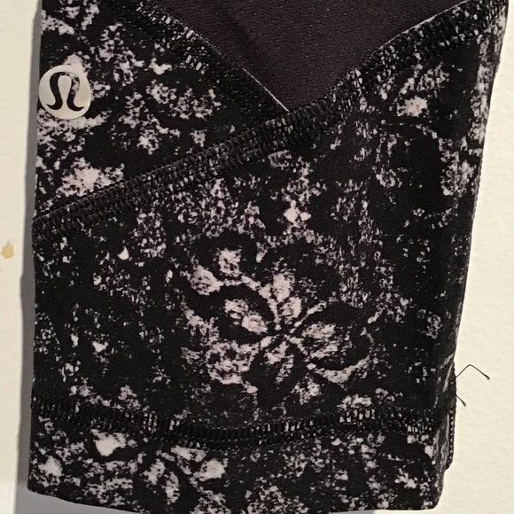 Lululemon Pace Rival Crop 22" Achromatize Ice Grey Black Size 6 - Picture 8 of 14